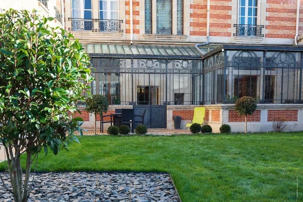 Le Jardin D'Hiver Chalons-en-Champagne Exterior photo